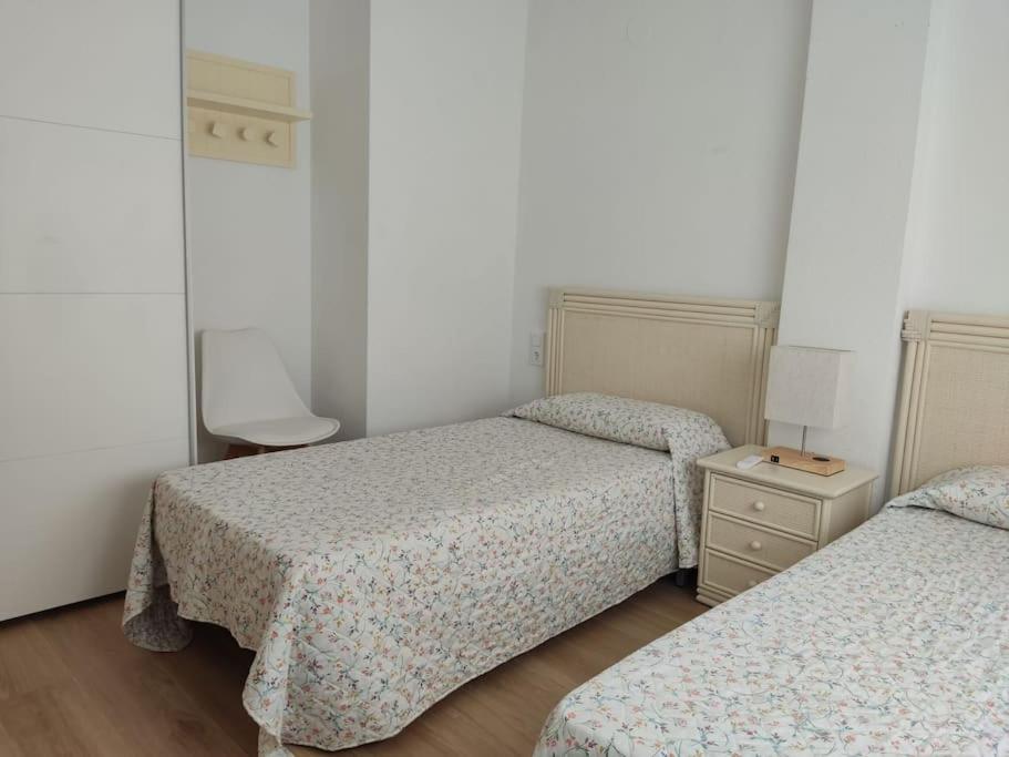 Acogedor Apartamento En La Playa Playa de Gandia Eksteriør billede